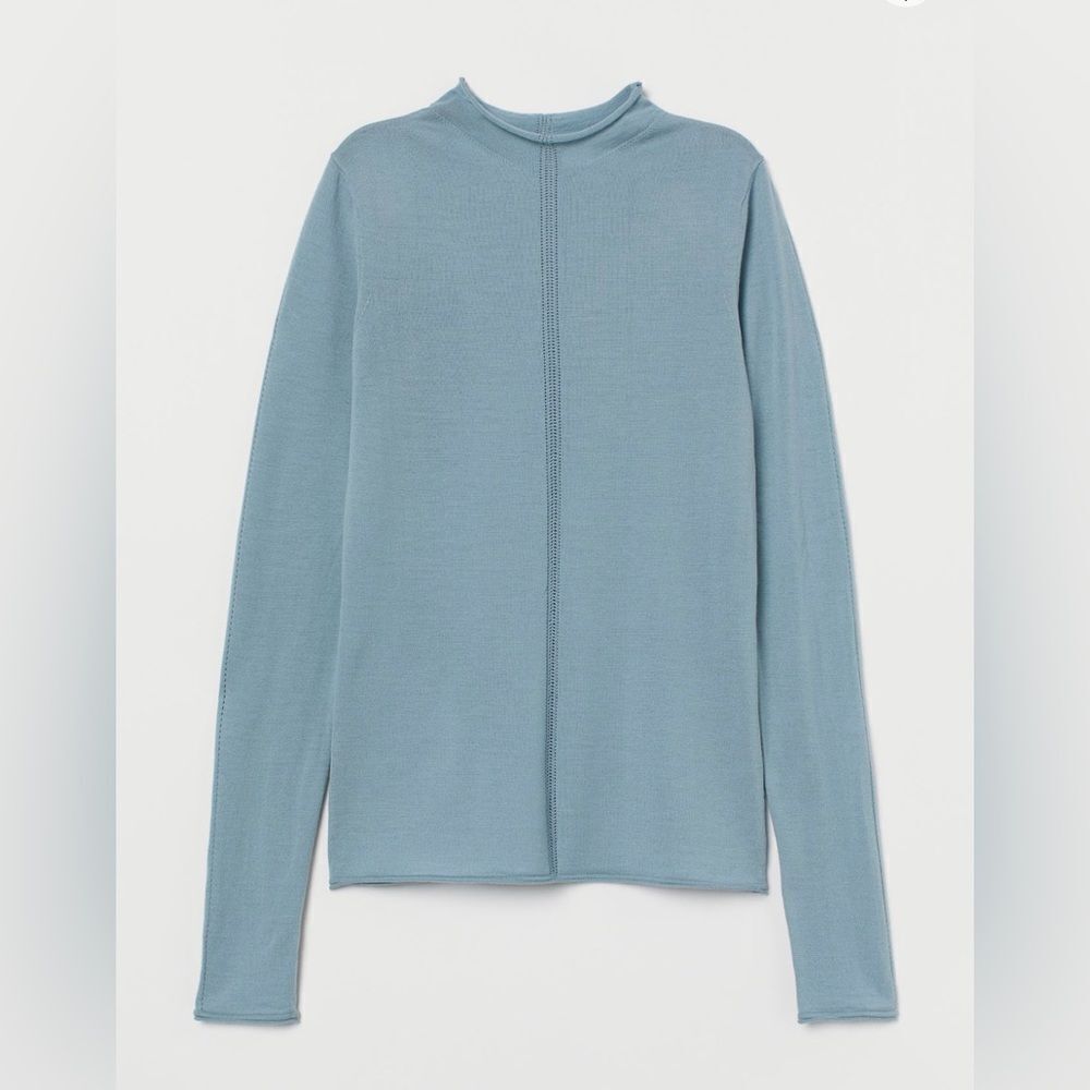 FINE KNIT SWEATER